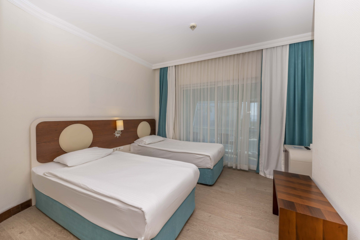 Transatlantik Hotel & Spa 4 Gece Konaklamalı