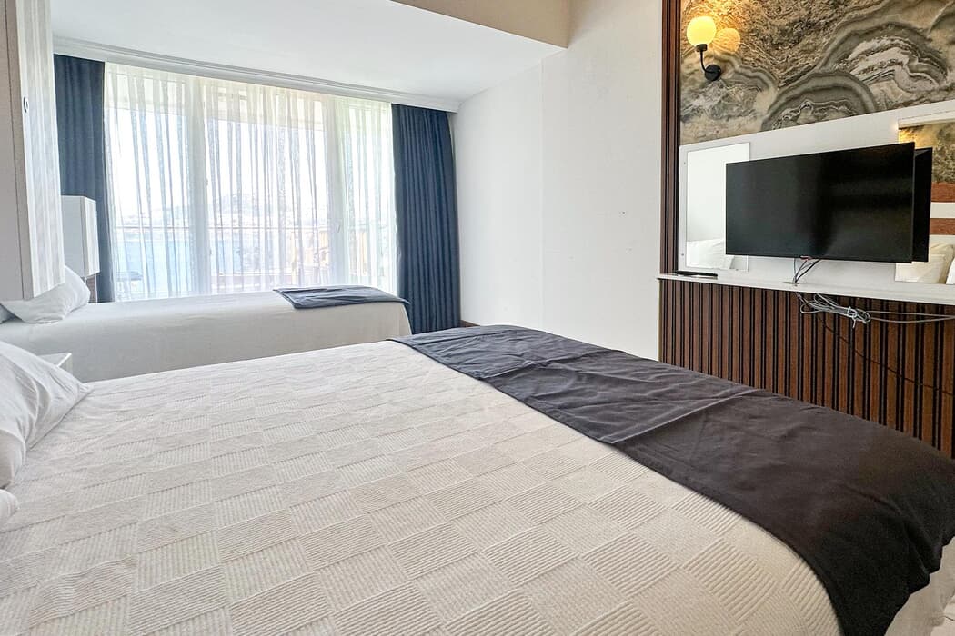 Veluna Beach Gümüşlük 4 Gece 5 Gün Konaklamalı