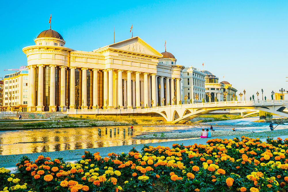 Balkan Güzelleri Kosova Makedonya Turu AJet Hava Yolları ile Vizesiz / 2 Gece Otel Konaklamalı / İstanbul Çıkışlı