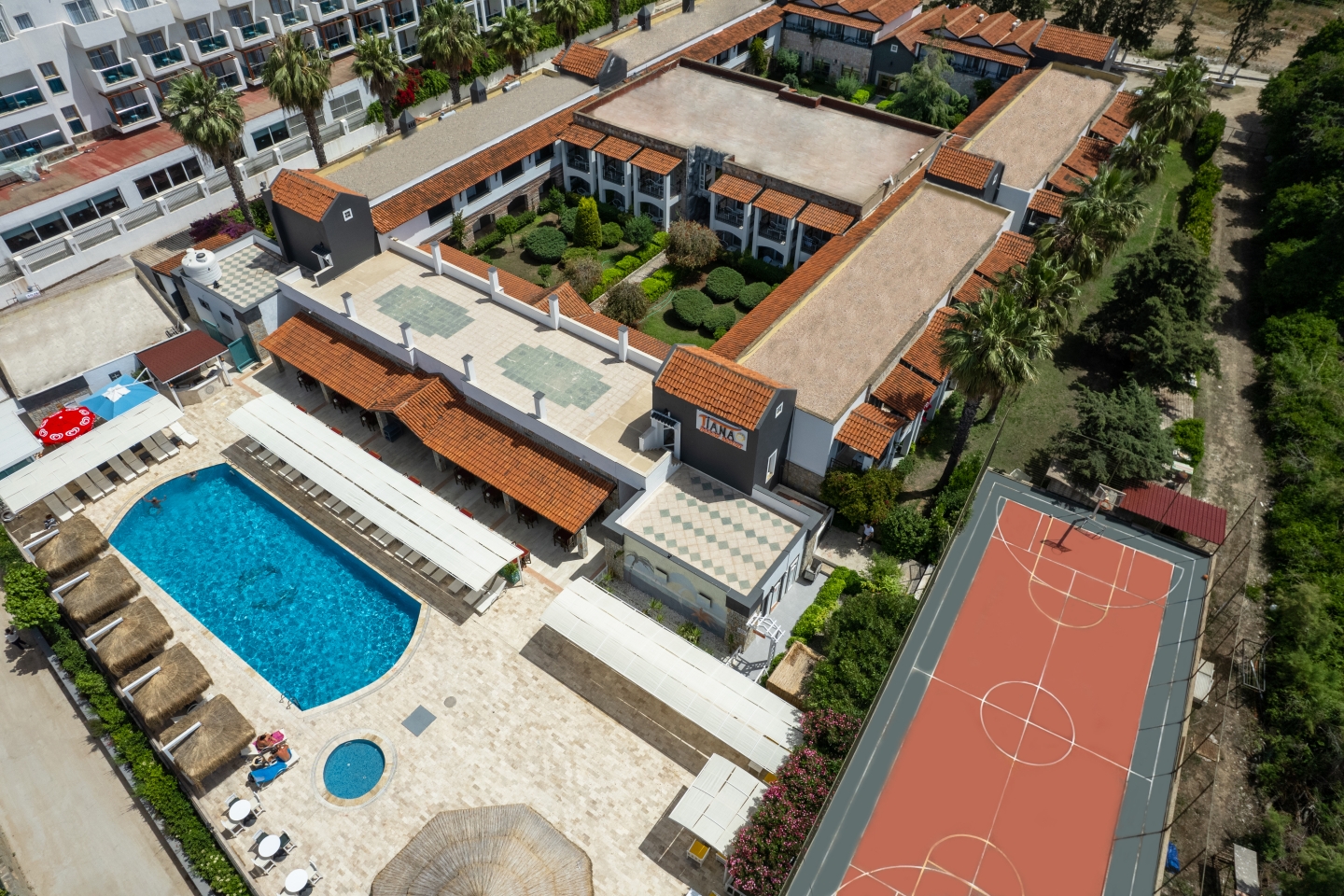 Tiana Beach Resort / 6 Gece Konaklamalı