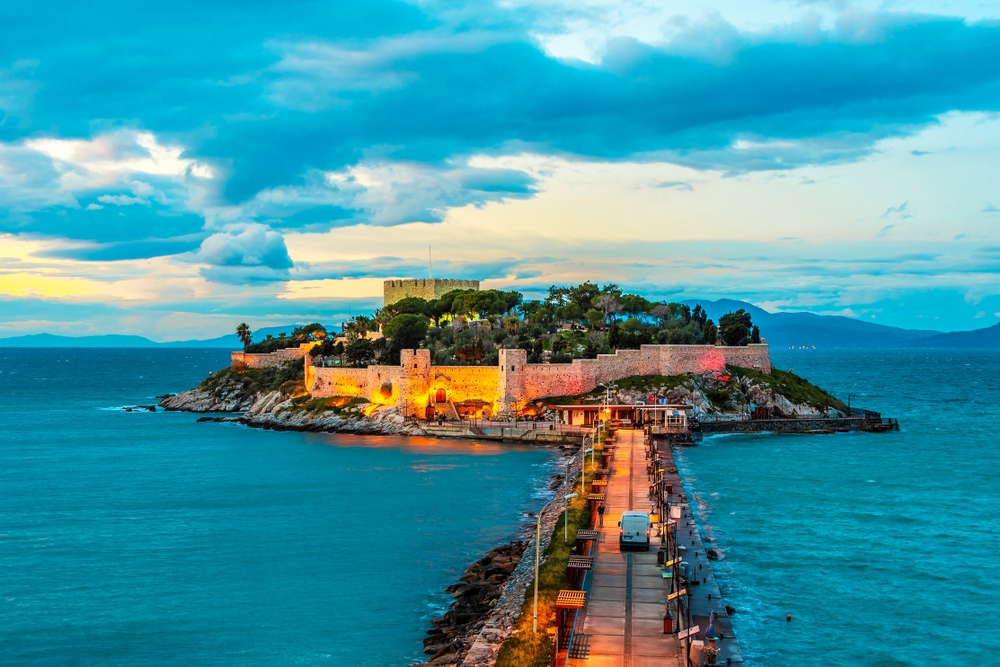 Alaçatı Ot Festivali Turu (1 Gece Otel Konaklamalı)