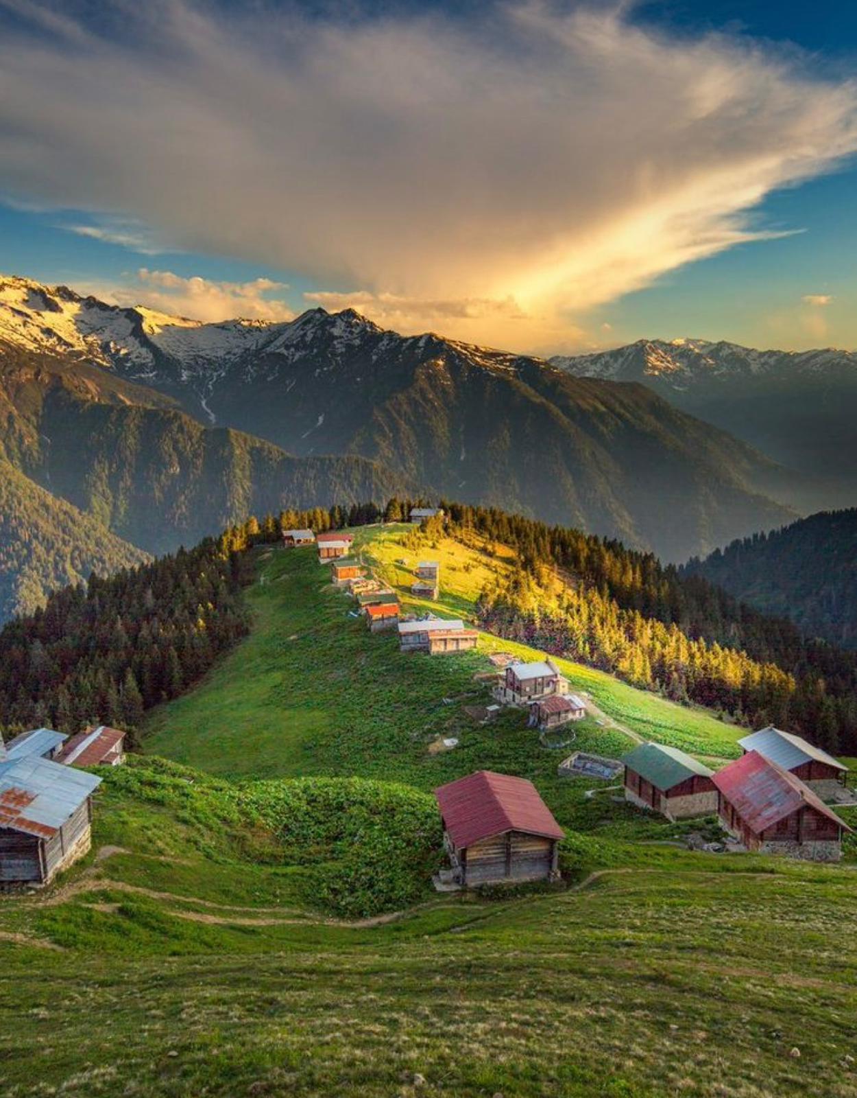 Karadeniz Yaylalar Ve Batum Turu (3 Gece Otel Konaklamalı) Karadeniz Yaylalar Ve Batum Turu (3 Gece Otel Konaklamalı)