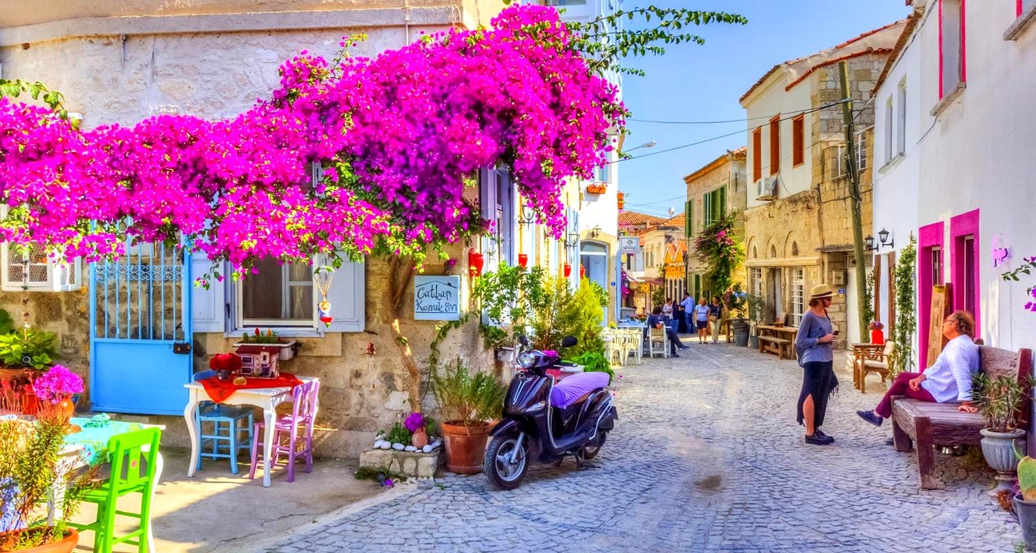 Salda Gölü Pamukkale Çeşme Alaçatı Turu