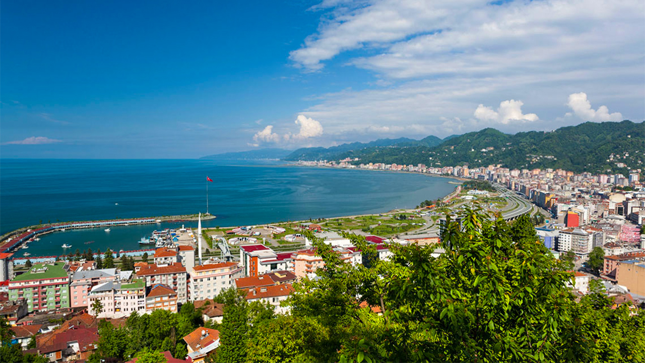 Uçaklı Karadeniz Yaylalar Ve Batum Turu 3 Gece Konaklamalı