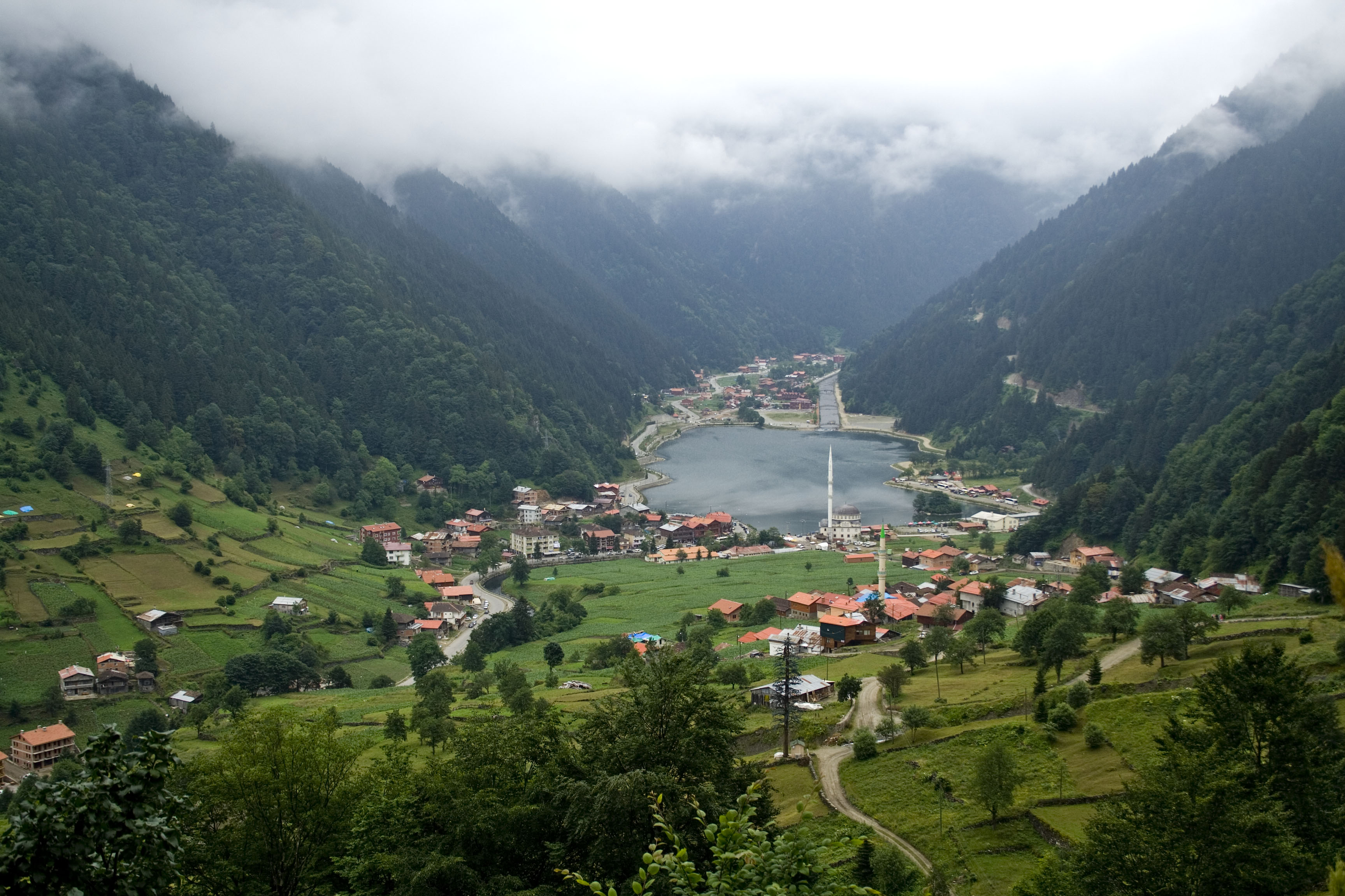 Uçaklı Karadeniz Yaylalar Ve Batum Turu 3 Gece Konaklamalı