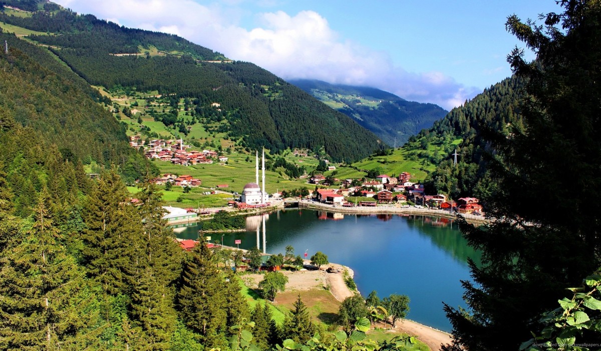 Uçaklı Karadeniz Yaylalar Ve Batum Turu 3 Gece Konaklamalı